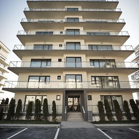 Studio Riviera Mamaia Luaran gambar