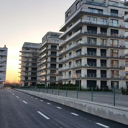 Studio Riviera Mamaia Luaran gambar