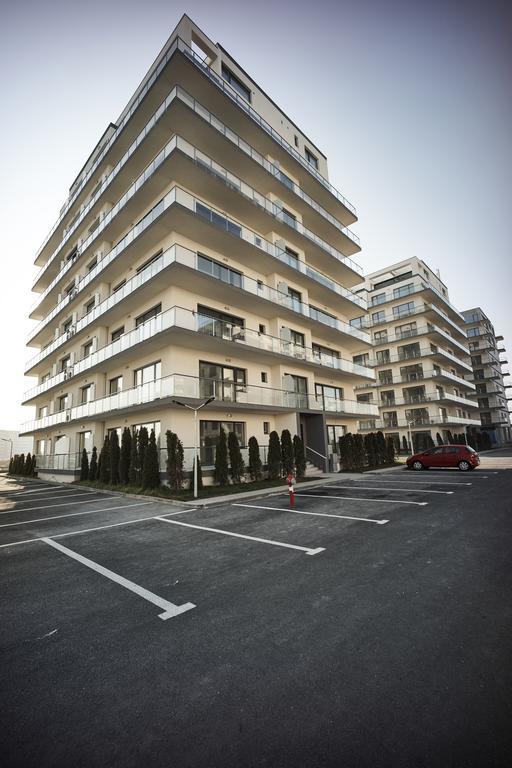 Studio Riviera Mamaia Luaran gambar